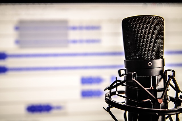 25 Podcasts for Business Inspiration